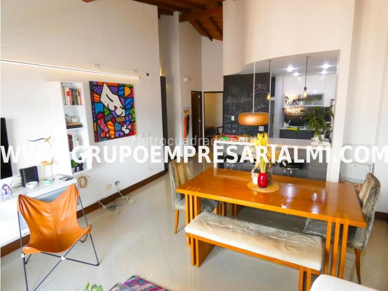 Apartamento Amoblado Elegante de 2 Alcobas en Laureles - 5
