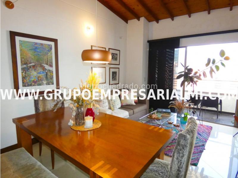 Apartamento Amoblado Elegante de 2 Alcobas en Laureles - 6