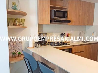 Apartamento de 1 alcoba en venta en Guayabal, Medellín, 46 m² · foto 2 de 20
