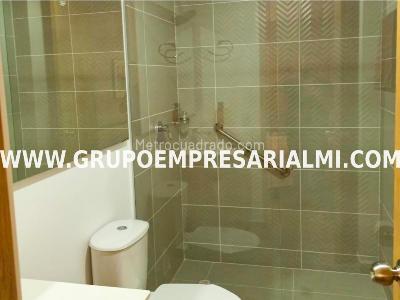 Apartamento de 1 alcoba en venta en Guayabal, Medellín, 46 m² · foto 18 de 20