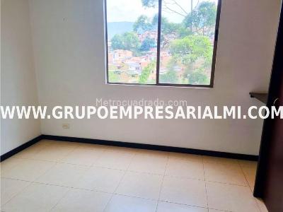 Apartamento en arriendo en El Poblado, Medellín · foto 10 de 20