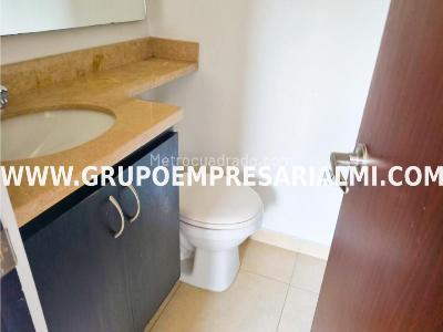 Apartamento en arriendo en El Poblado, Medellín · foto 12 de 20