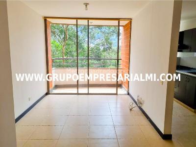 Apartamento en arriendo en El Poblado, Medellín · foto 16 de 20