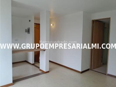 Apartamento en arriendo en El Poblado, Medellín · foto 2 de 20