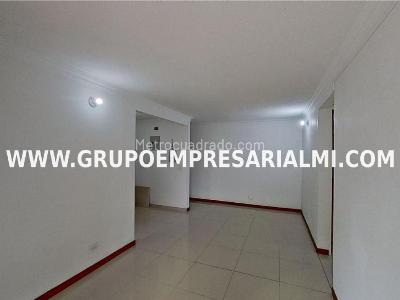 Apartamento de 3 alcobas en venta en Belen, Medellín, 59 m² · foto 2 de 20