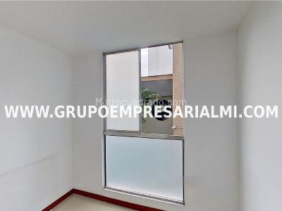 Apartamento de 3 alcobas en venta en Belen, Medellín, 59 m² · foto 5 de 20