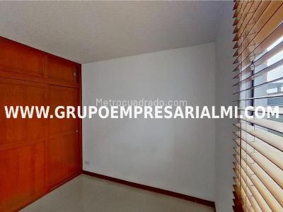 Apartamento de 3 alcobas en venta en Belen, Medellín, 59 m² · foto 9 de 20