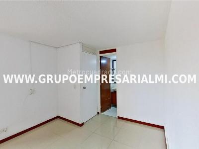 Apartamento de 3 alcobas en venta en Belen, Medellín, 59 m² · foto 14 de 20