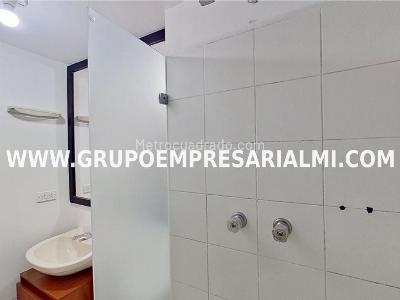 Apartamento de 3 alcobas en venta en Belen, Medellín, 59 m² · foto 18 de 20