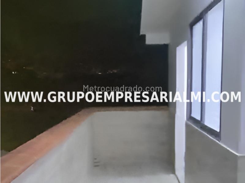 Spacious Duplex Apartment in Belen - 3