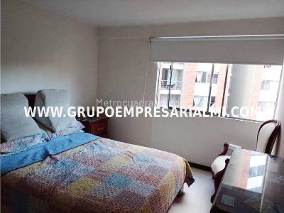 Apartamento en venta en Laureles, Medellín · foto 5 de 20