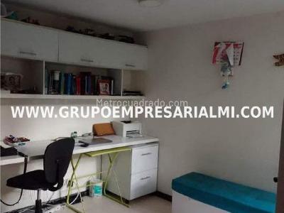 Apartamento en venta en Laureles, Medellín · foto 6 de 20