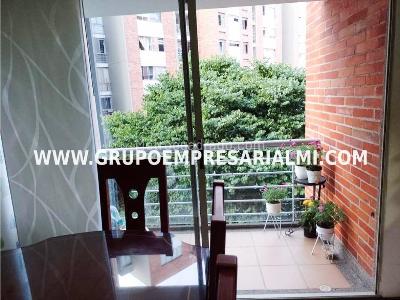Apartamento en venta en Laureles, Medellín · foto 7 de 20