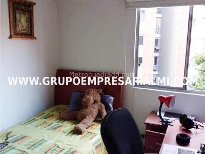 Apartamento en venta en Laureles, Medellín · foto 9 de 20