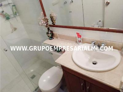 Apartamento en venta en Laureles, Medellín · foto 11 de 20