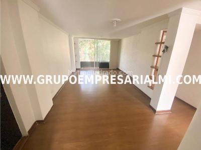Apartamento de 3 alcobas en arriendo en Laureles, Medellín, 92 m² · foto 5 de 20