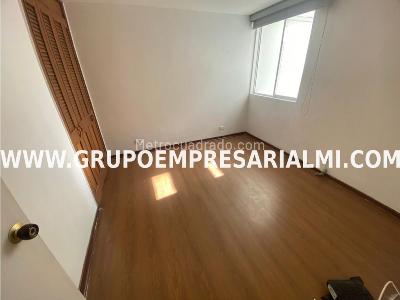Apartamento de 3 alcobas en arriendo en Laureles, Medellín, 92 m² · foto 7 de 20
