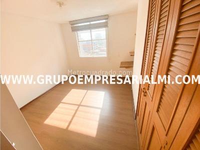 Apartamento de 3 alcobas en arriendo en Laureles, Medellín, 92 m² · foto 9 de 20