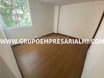 Apartamento de 3 alcobas en arriendo en Laureles, Medellín, 92 m² · foto 10 de 20
