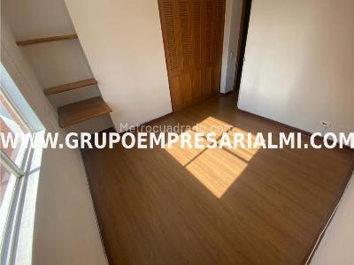 Apartamento de 3 alcobas en arriendo en Laureles, Medellín, 92 m² · foto 12 de 20
