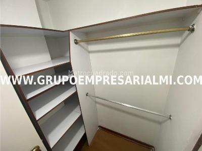 Apartamento de 3 alcobas en arriendo en Laureles, Medellín, 92 m² · foto 13 de 20