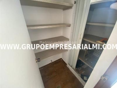 Apartamento de 3 alcobas en arriendo en Laureles, Medellín, 92 m² · foto 14 de 20