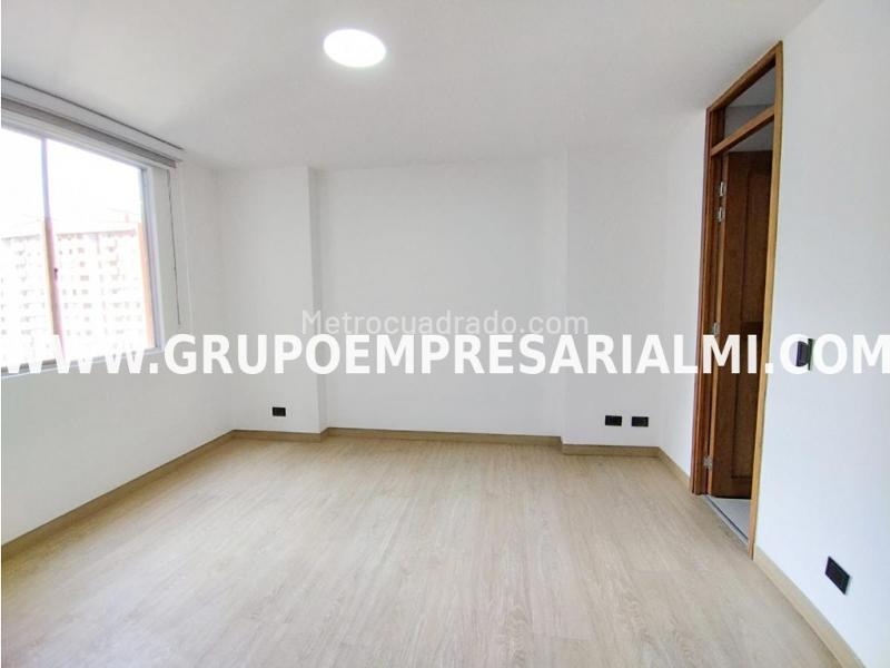 Apartamento de 3 Alcobas en Ciudad del Río, Piso 15 - 5