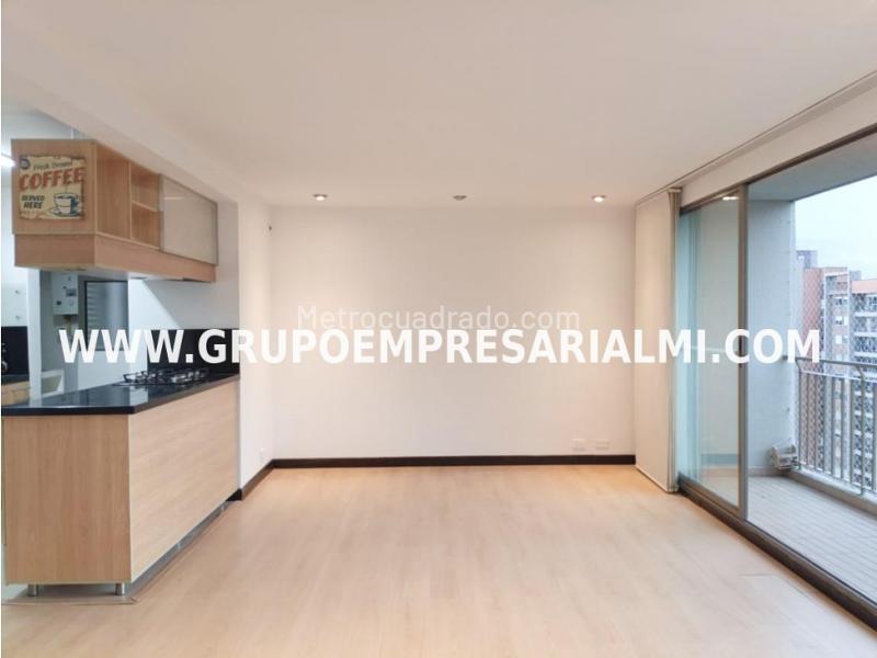 Apartamento Amplio de 2 Alcobas con Vistas en Belén