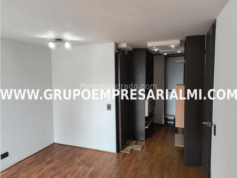 Spectacular 3BR Apartment with Views in Ciudad del Río - 8