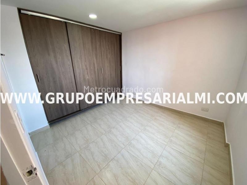 2BR Apartment for Rent in Pajarito, Robledo (15th Floor) - 7