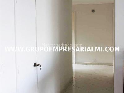 Apartamento en venta en El Poblado, Medellín · foto 12 de 20