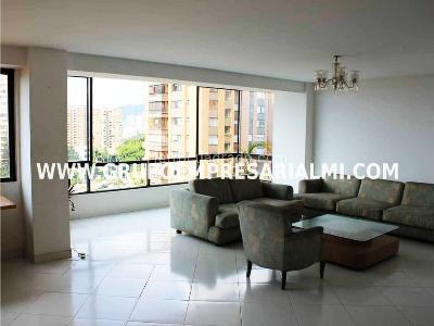 Apartamento en venta en El Poblado, Medellín · foto 7 de 20