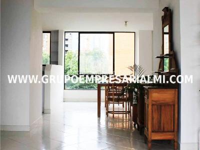 Apartamento en venta en El Poblado, Medellín · foto 8 de 20