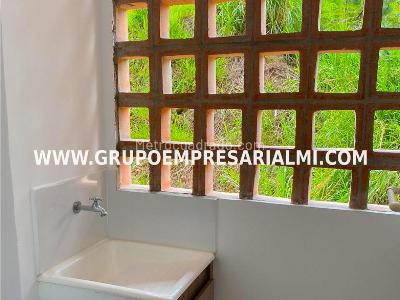 Apartamento de 3 alcobas en venta en La Navarra, Bello, 89 m² · foto 11 de 20