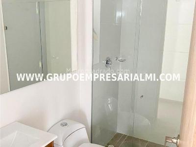 Apartamento de 3 alcobas en venta en La Navarra, Bello, 89 m² · foto 13 de 20