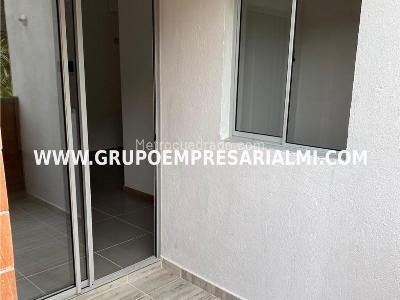 Apartamento de 3 alcobas en venta en La Navarra, Bello, 89 m² · foto 16 de 20