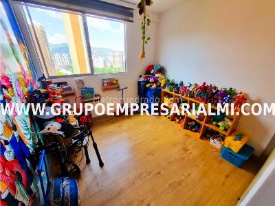 Apartamento de 2 alcobas en venta en San Jose, Sabaneta, 82 m² · foto 20 de 20