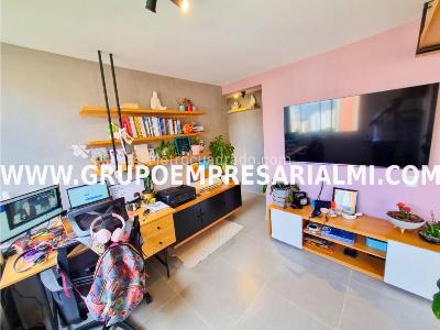 Apartamento de 2 alcobas en venta en San Jose, Sabaneta, 82 m² · foto 8 de 20