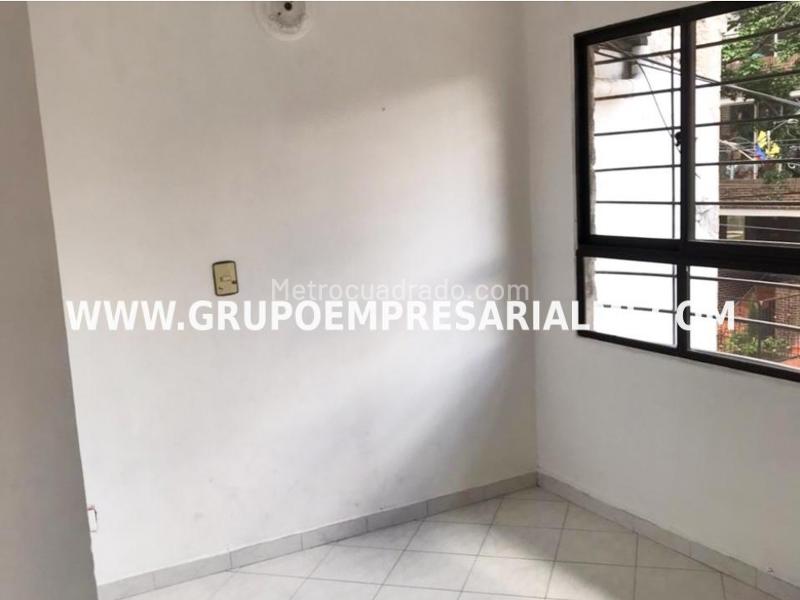 Welcoming 4BR House in Santa Teresita - 7