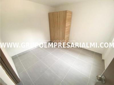 Apartamento de 2 alcobas en venta en Maria Auxiliadora, Sabaneta, 55 m² · foto 6 de 20