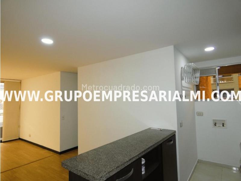 Apartamento de 3 Alcobas en Ciudad del Río con Parqueadero Privado - 3