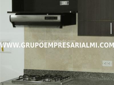 Apartamento de 3 alcobas en arriendo en El Poblado, Medellín, 70 m² · foto 11 de 20
