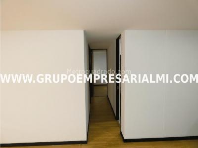 Apartamento de 3 alcobas en arriendo en El Poblado, Medellín, 70 m² · foto 13 de 20