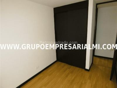 Apartamento de 3 alcobas en arriendo en El Poblado, Medellín, 70 m² · foto 19 de 20