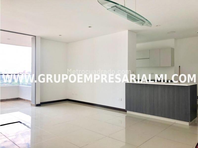 2BR Apartment in El Esmeraldal (100 m²)