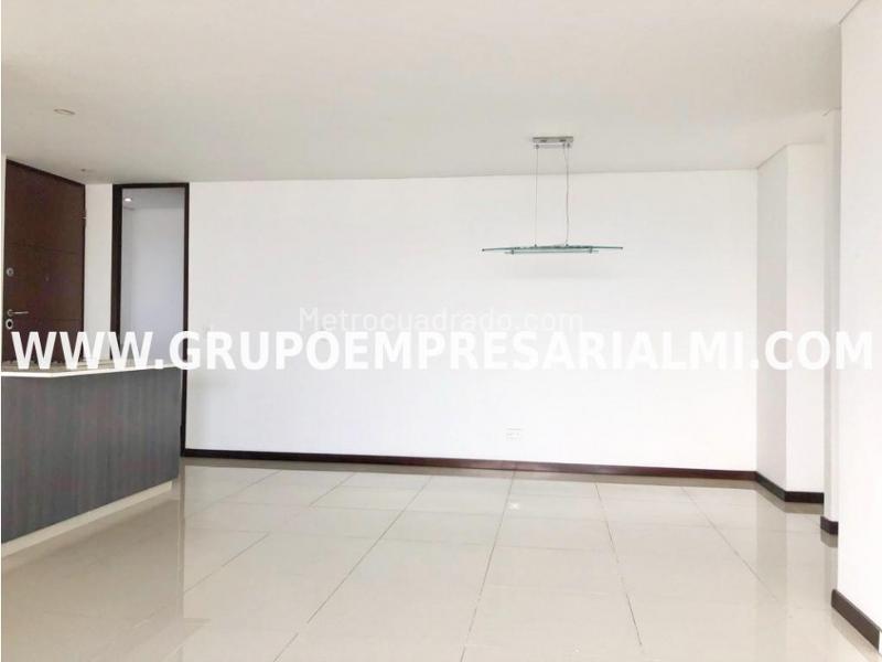 2BR Apartment in El Esmeraldal (100 m²) - 3