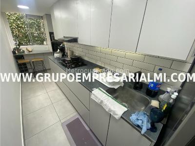 Apartamento en venta en El Poblado, Medellín · foto 6 de 20