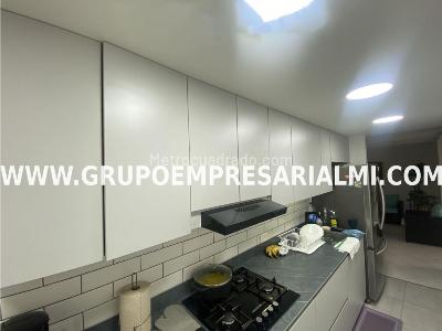 Apartamento en venta en El Poblado, Medellín · foto 15 de 20