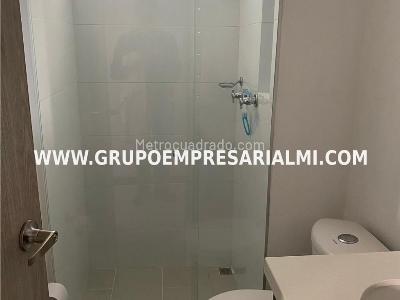 Apartamento en venta en Los Colores, Medellín · foto 10 de 20