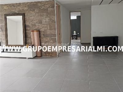 Casa en arriendo en El Escobero, Envigado · foto 13 de 20